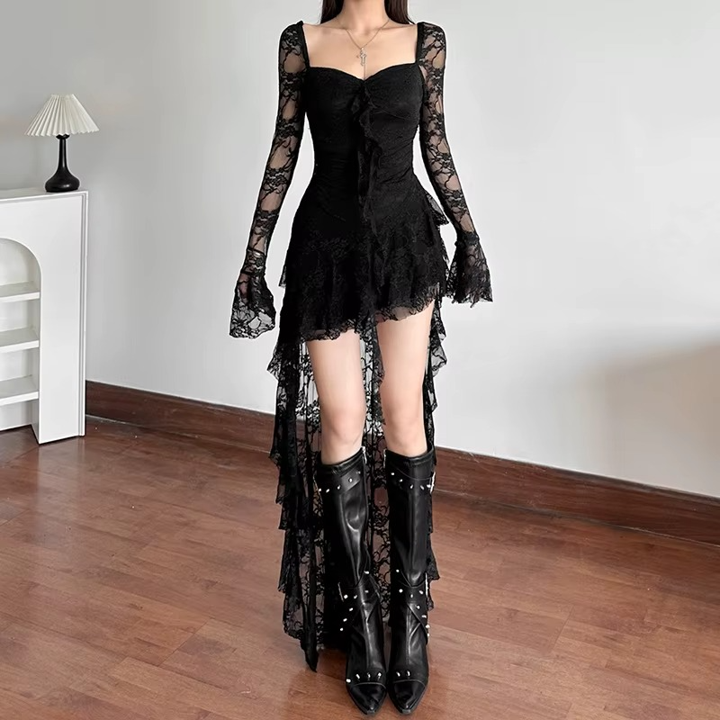 Gotik Elbise